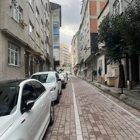 Zeytinburnu Merkezi Ve Guzel Bi Daire. Διαμέρισμα