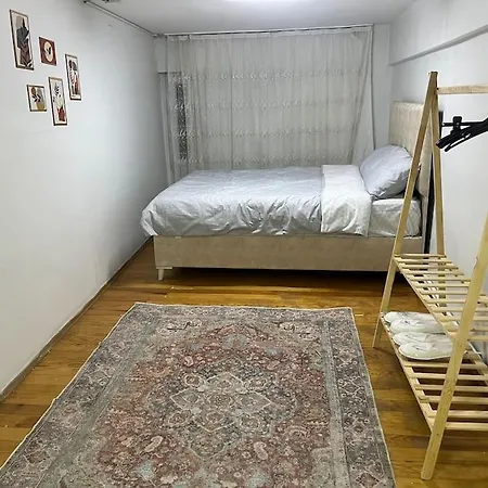 Zeytinburnu Merkezi Ve Guzel Bi Daire.