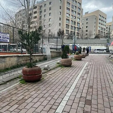 Appartamento Zeytinburnu Merkezi Ve Guzel Bi Daire.
