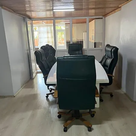 Zeytinburnu Merkezi Ve Guzel Bi Daire. Appartamento Provincia di Istanbul
