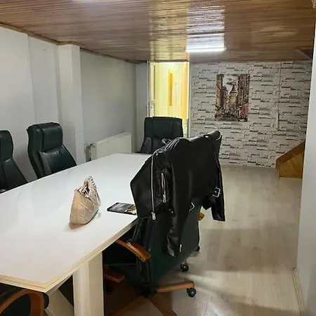 Zeytinburnu Merkezi Ve Guzel Bi Daire.